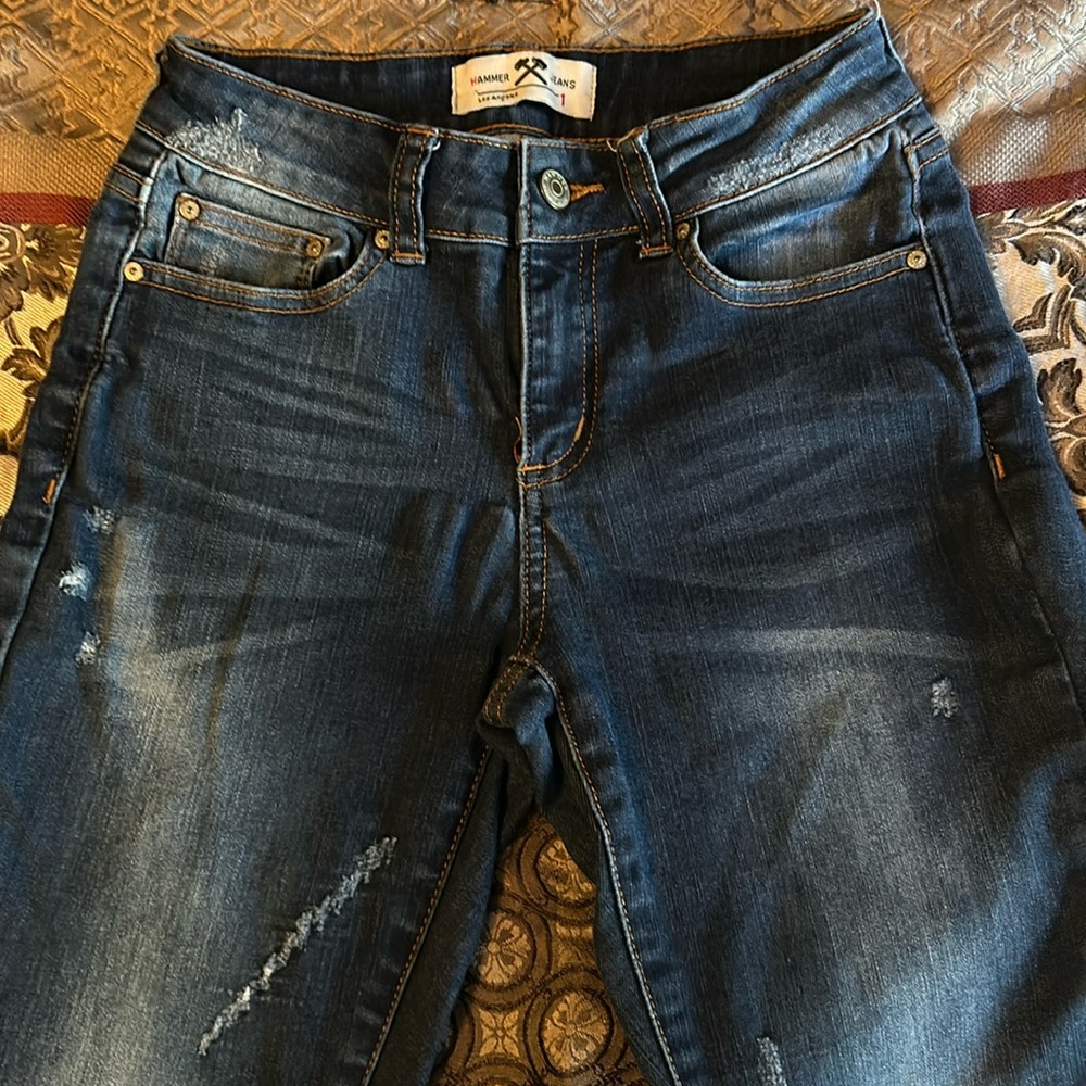 Super cute skinny jeans size 1
